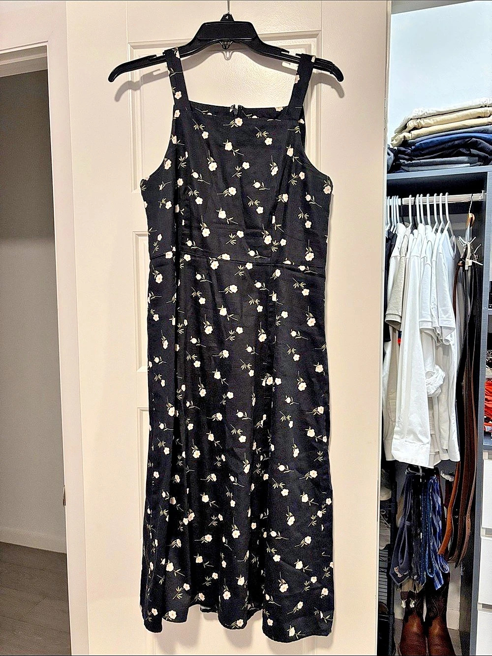 Ann Taylor Factory Floral Midi Dress in Black & White Size 4